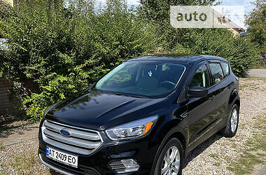 Позашляховик / Кросовер Ford Escape 2016 в Івано-Франківську