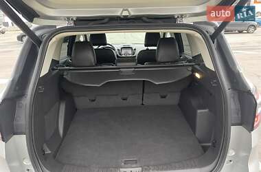Внедорожник / Кроссовер Ford Escape 2017 в 