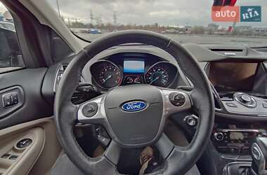 Внедорожник / Кроссовер Ford Escape 2015 в Львове