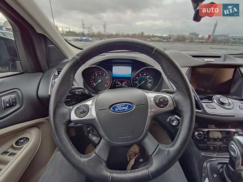 Внедорожник / Кроссовер Ford Escape 2015 в Львове
