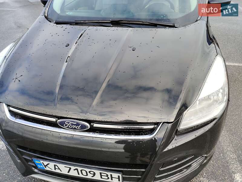 Внедорожник / Кроссовер Ford Escape 2015 в Львове