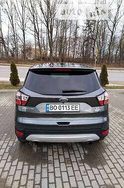 Внедорожник / Кроссовер Ford Escape 2017 в Тернополе