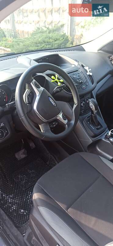 Позашляховик / Кросовер Ford Escape 2014 в Ізяславі