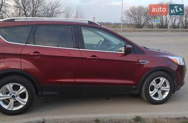 Внедорожник / Кроссовер Ford Escape 2015 в Виннице