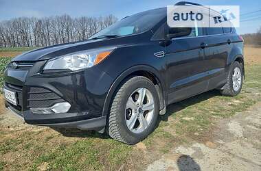Внедорожник / Кроссовер Ford Escape 2014 в 