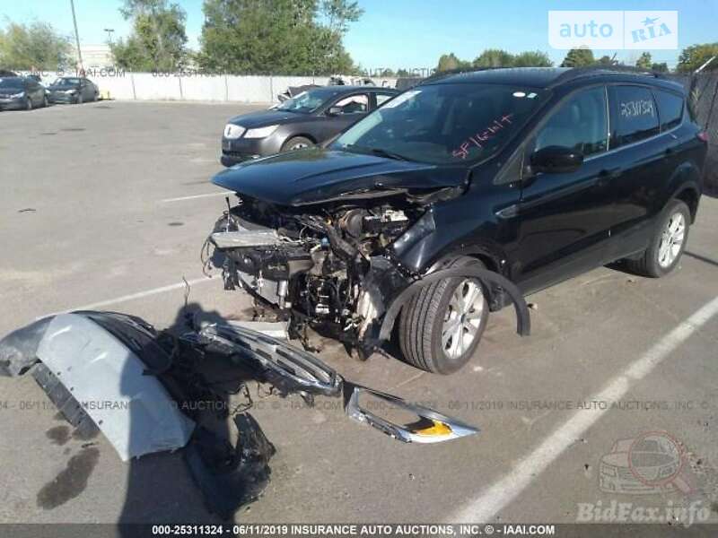 Позашляховик / Кросовер Ford Escape 2017 в Дніпрі фото 18 Позашляховик / Кросовер Ford Escape 2017 в Дніпрі