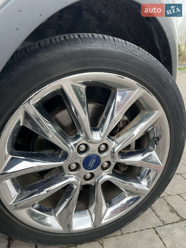 Позашляховик / Кросовер Ford Escape 2014 в Львові