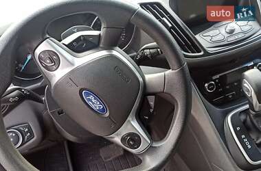 Позашляховик / Кросовер Ford Escape 2013 в Ужгороді