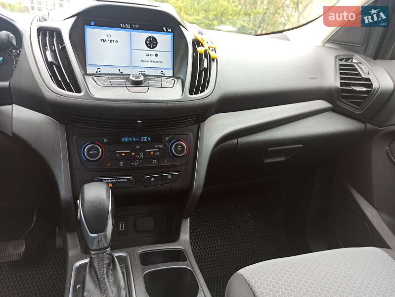 Позашляховик / Кросовер Ford Escape 2018 в Ковелі