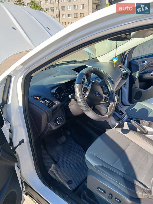 Внедорожник / Кроссовер Ford Escape 2014 в Сокале фото 15 Внедорожник / Кроссовер Ford Escape 2014 в Сокале