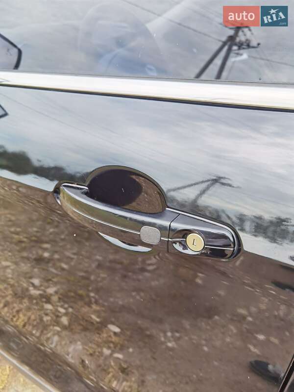 Внедорожник / Кроссовер Ford Escape 2017 в Яворове