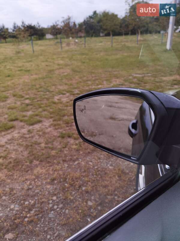 Внедорожник / Кроссовер Ford Escape 2017 в Яворове