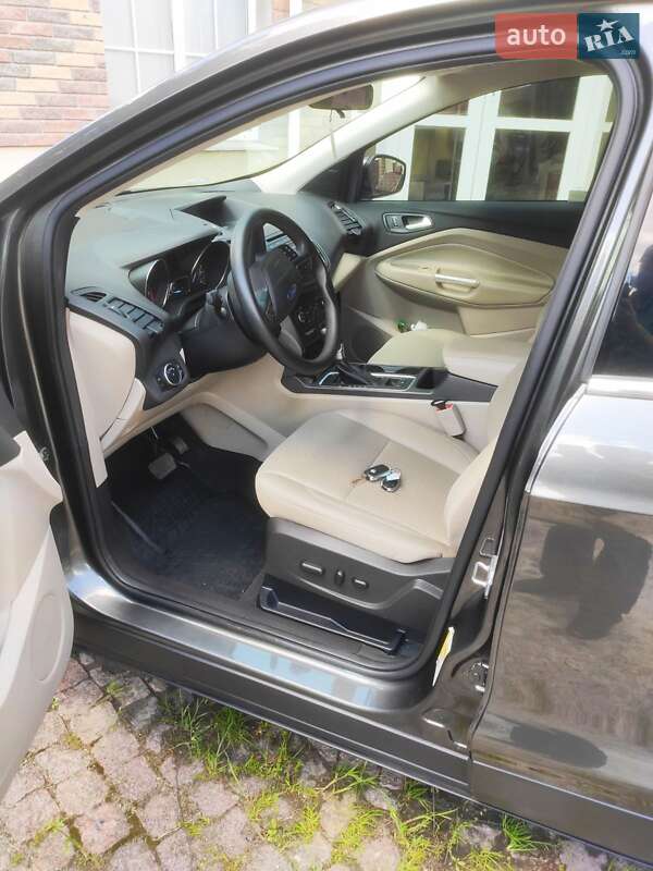 Внедорожник / Кроссовер Ford Escape 2017 в Долинской фото 2 Внедорожник / Кроссовер Ford Escape 2017 в Долинской