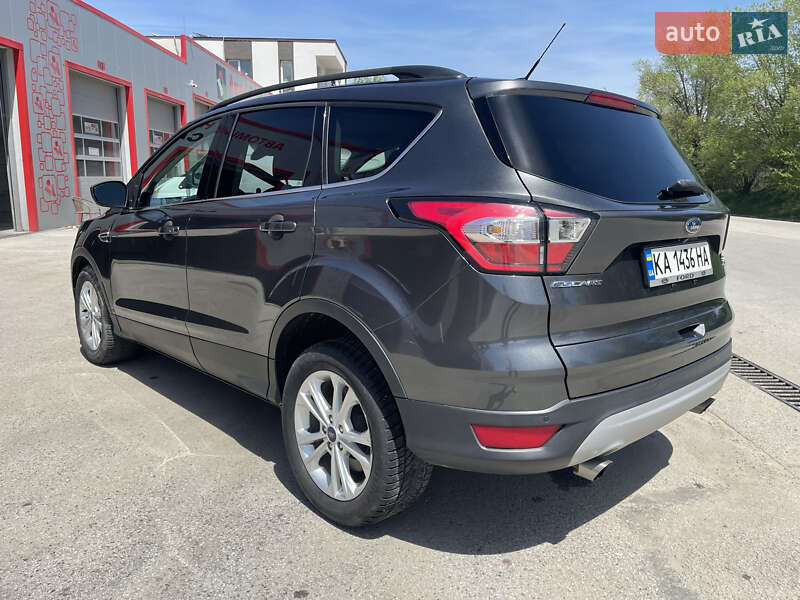Внедорожник / Кроссовер Ford Escape 2017 в Киеве фото 9 Внедорожник / Кроссовер Ford Escape 2017 в Киеве