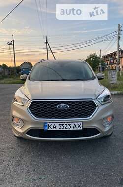 Внедорожник / Кроссовер Ford Escape 2016 в Киеве