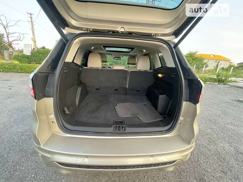 Позашляховик / Кросовер Ford Escape 2016 в Києві