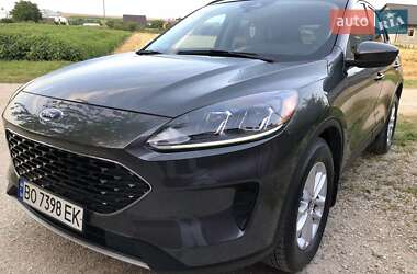 Позашляховик / Кросовер Ford Escape 2020 в Тернополі