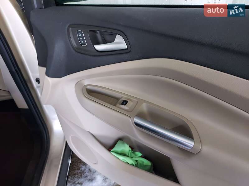 Внедорожник / Кроссовер Ford Escape 2017 в Львове фото 7 Внедорожник / Кроссовер Ford Escape 2017 в Львове