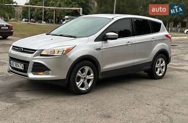 Внедорожник / Кроссовер Ford Escape 2015 в 