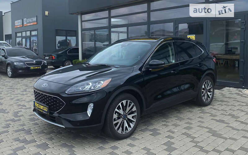 Внедорожник / Кроссовер Ford Escape 2019 в Мукачево