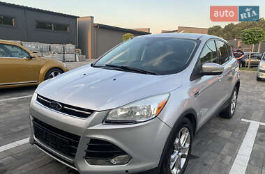 Внедорожник / Кроссовер Ford Escape 2012 в 