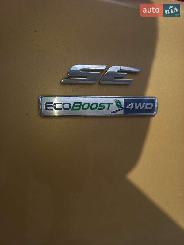 Внедорожник / Кроссовер Ford Escape 2015 в Львове