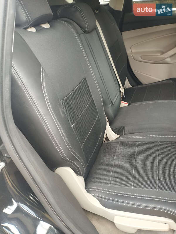 Внедорожник / Кроссовер Ford Escape 2015 в Херсоне