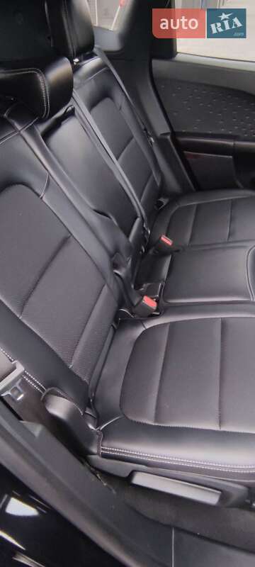 Позашляховик / Кросовер Ford Escape 2020 в Львові