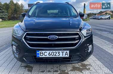 Позашляховик / Кросовер Ford Escape 2019 в Львові