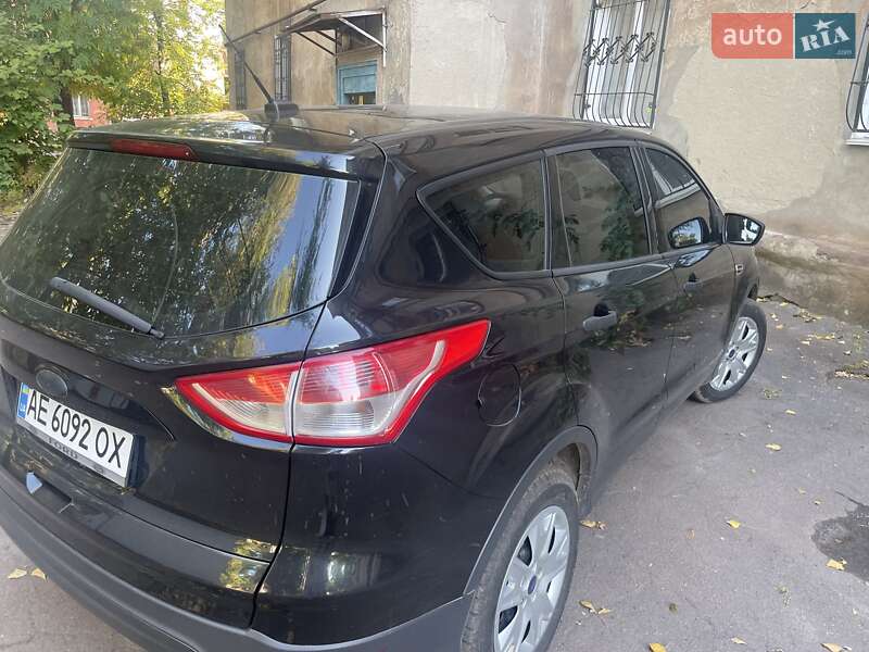 Внедорожник / Кроссовер Ford Escape 2012 в Кривом Роге