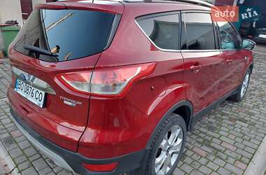 Внедорожник / Кроссовер Ford Escape 2015 в 