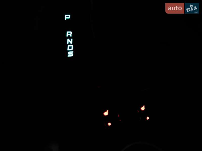 Внедорожник / Кроссовер Ford Escape 2015 в Шумске