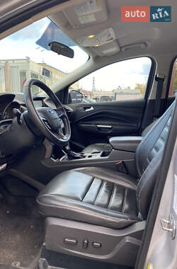 Внедорожник / Кроссовер Ford Escape 2016 в Киеве