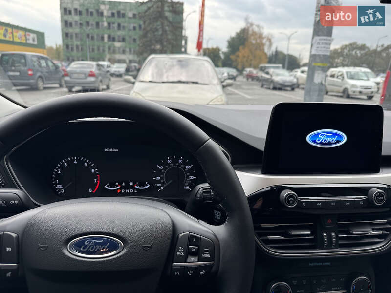 Позашляховик / Кросовер Ford Escape 2022 в Івано-Франківську