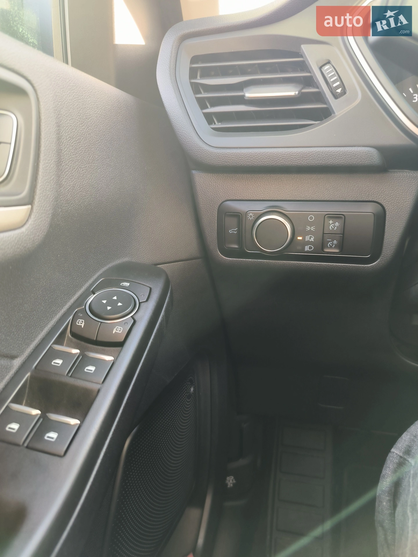 2022 Ford Escape - мініатюра 20