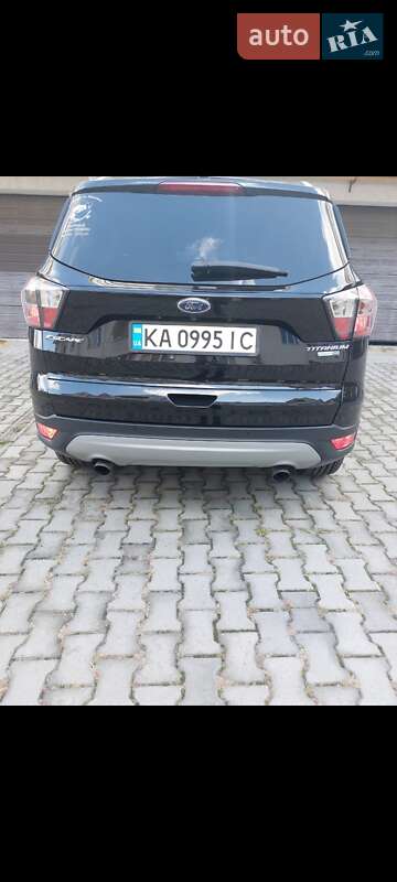 Внедорожник / Кроссовер Ford Escape 2016 в Киеве