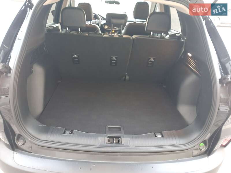 Внедорожник / Кроссовер Ford Escape 2019 в Коломые