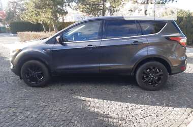 Внедорожник / Кроссовер Ford Escape 2017 в Днепре