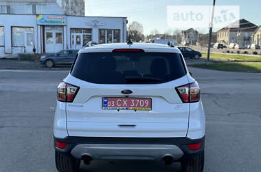 Позашляховик / Кросовер Ford Escape 2018 в Дубні