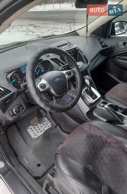 Внедорожник / Кроссовер Ford Escape 2014 в Хмельницком