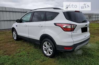 Позашляховик / Кросовер Ford Escape 2018 в Горохові