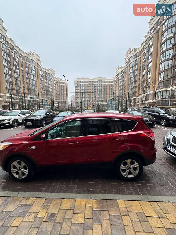 Внедорожник / Кроссовер Ford Escape 2013 в Прилуках