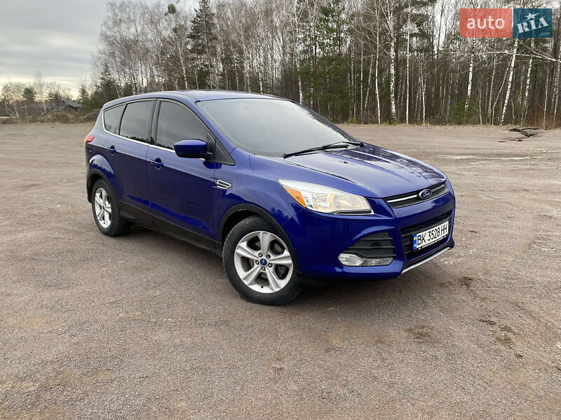 Позашляховик / Кросовер Ford Escape 2014 в Сарнах
