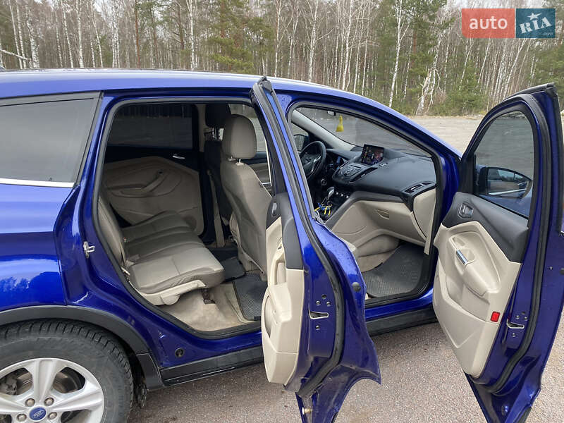 Позашляховик / Кросовер Ford Escape 2014 в Сарнах