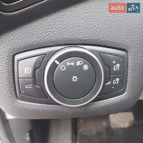 Позашляховик / Кросовер Ford Escape 2018 в Первомайську фото 14 Позашляховик / Кросовер Ford Escape 2018 в Первомайську