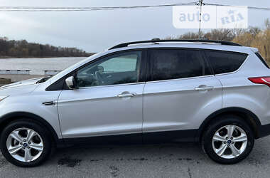 Внедорожник / Кроссовер Ford Escape 2012 в Ивано-Франковске