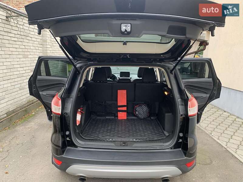 Позашляховик / Кросовер Ford Escape 2014 в Львові