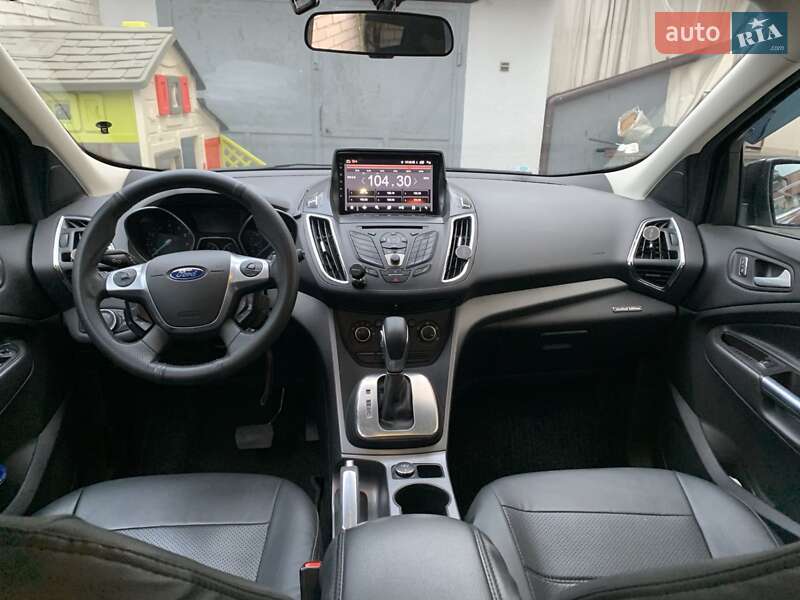 Позашляховик / Кросовер Ford Escape 2014 в Львові