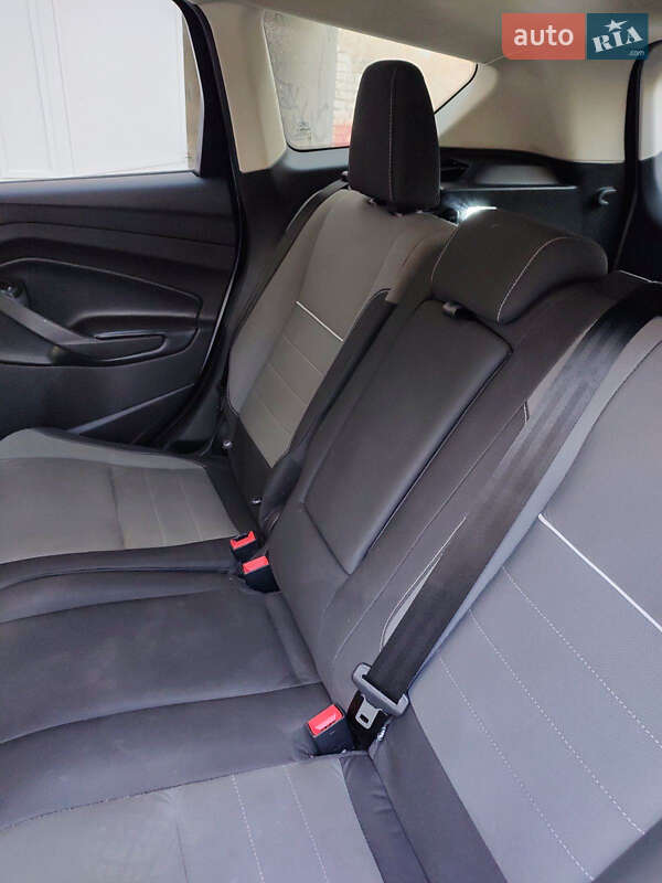 Внедорожник / Кроссовер Ford Escape 2014 в Львове