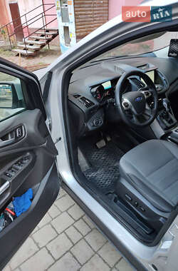 Внедорожник / Кроссовер Ford Escape 2014 в Львове